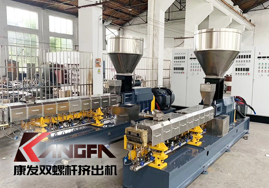 組合式螺桿和機(jī)筒萬(wàn)能性———通過(guò)改變螺桿和機(jī)筒組合順序，實(shí)現(xiàn)對(duì)不同物料、配方更佳使用效果