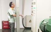 質(zhì)量為先，信譽為重，管理為本，服務(wù)為誠！康發(fā)雙螺桿設(shè)備老客戶售后維修