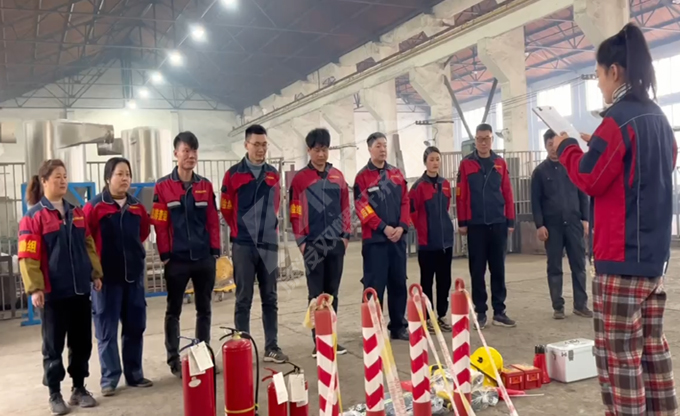 南京康發(fā)雙螺桿造粒機開展危險化學(xué)品泄露突發(fā)環(huán)境事件現(xiàn)場處置方案及應(yīng)急預(yù)案演練