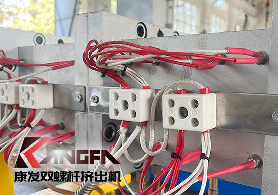 康發(fā)橡塑——雙螺桿擠出機(jī)源頭廠家 公司主營(yíng)JSH-K系列、JSH雙螺桿系列、JSH雙階系列成套設(shè)備